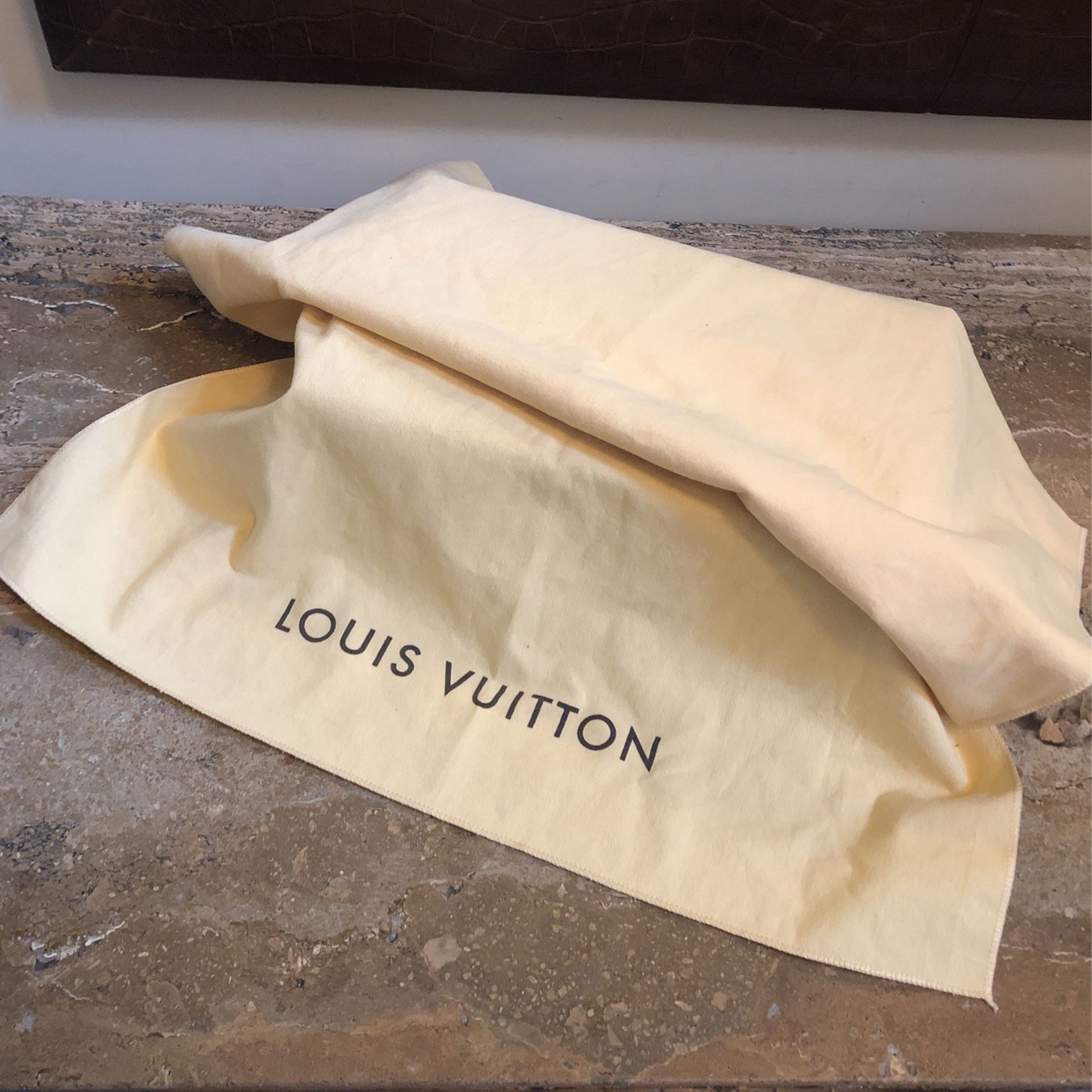 Original Louis Vuitton Packing Bag. Excellent Condition.