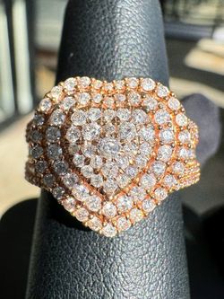 14k solid rose gold 1.4CTW Diamond Heart ring size 7