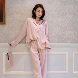 Women’s Silk Pajama Sets – Bulk Lots – Ideal for Resale