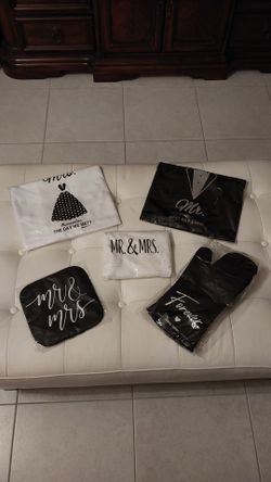 Matching Mr. & Mrs. Kitchen kit