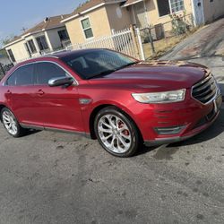2014 Ford Taurus