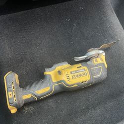 Dewalt Multi Tool 