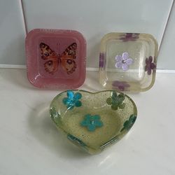 Small Resin Trickers Set Of 3 (handmade)
