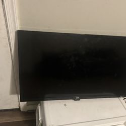 all 3 for 260 Roku tv 32 inch, jordan 4 off noir size 11, nike p-6000 size 12 