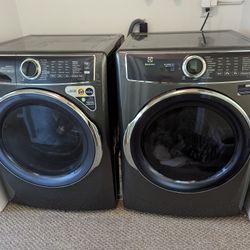 Washer And Dryer Almost New!! Electrolux 