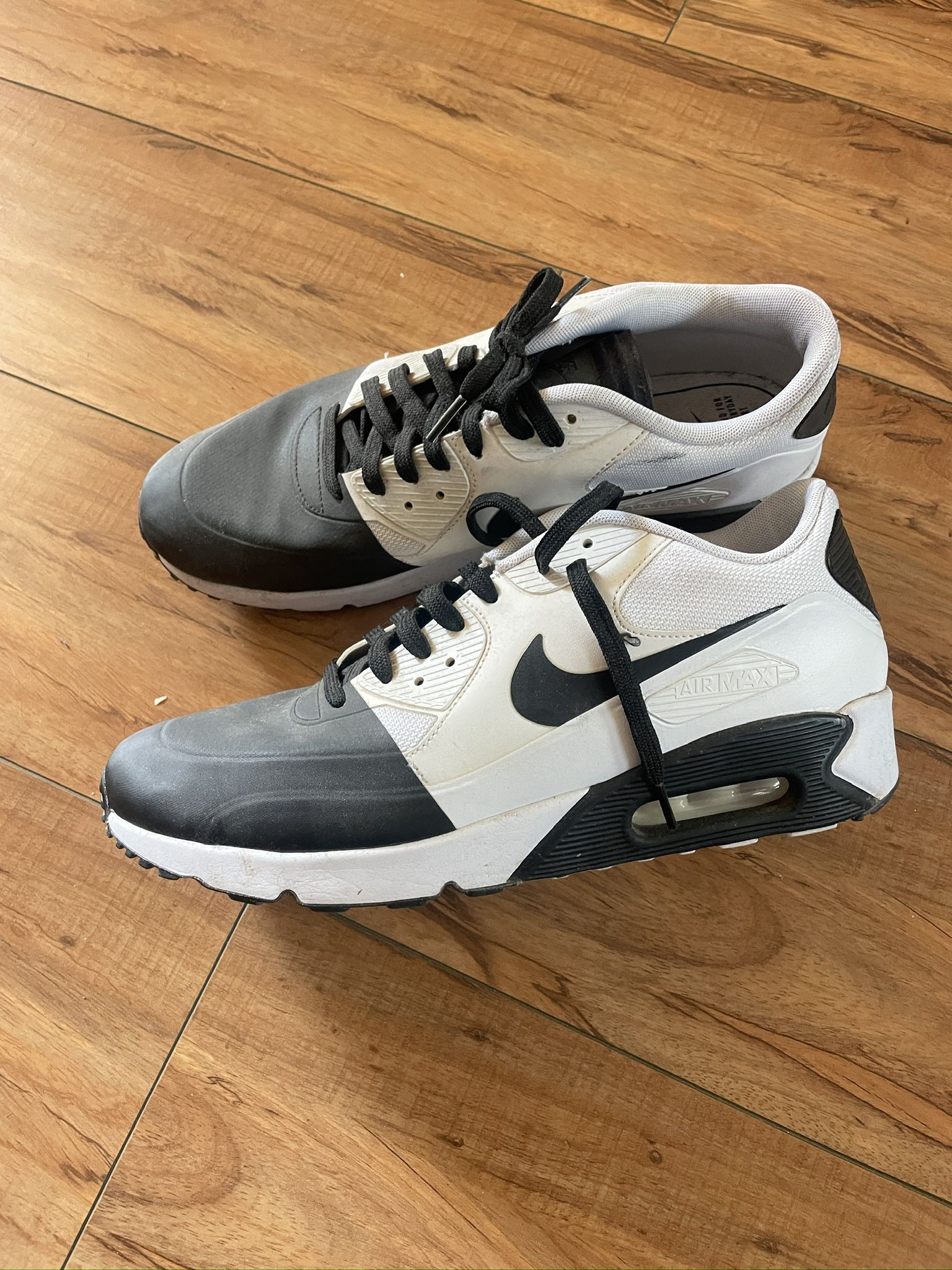 Nike Air Max Size 10