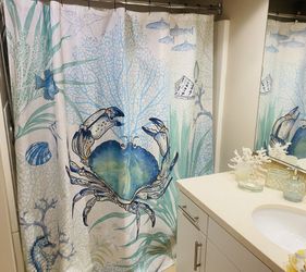 Beautiful Blue Crab Shower Curtain