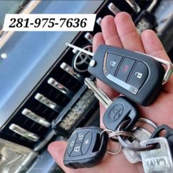 Llaves y controles para carro