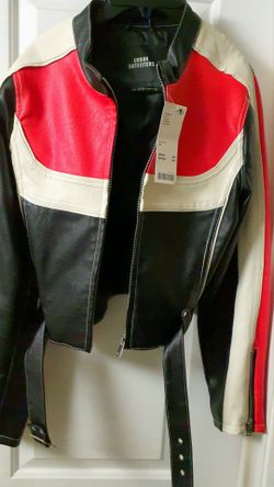 Urban outfitters size small/m  never worn cropped  moto jacket