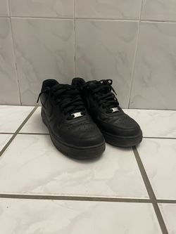 Nike Air Force 1 Black 