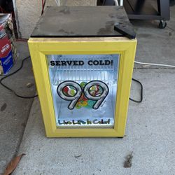 Mini Fridge 