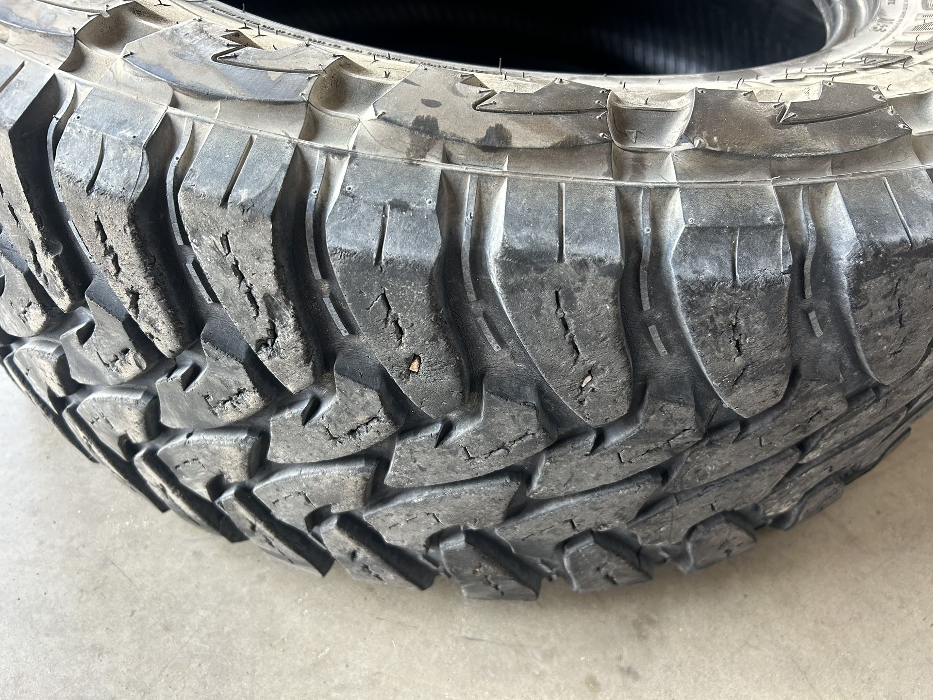 4 USED 35/12.50R20 Toyo MT Tires
