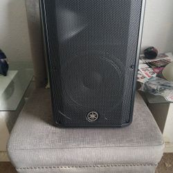 Yamaha Speaker 1000 Watts 