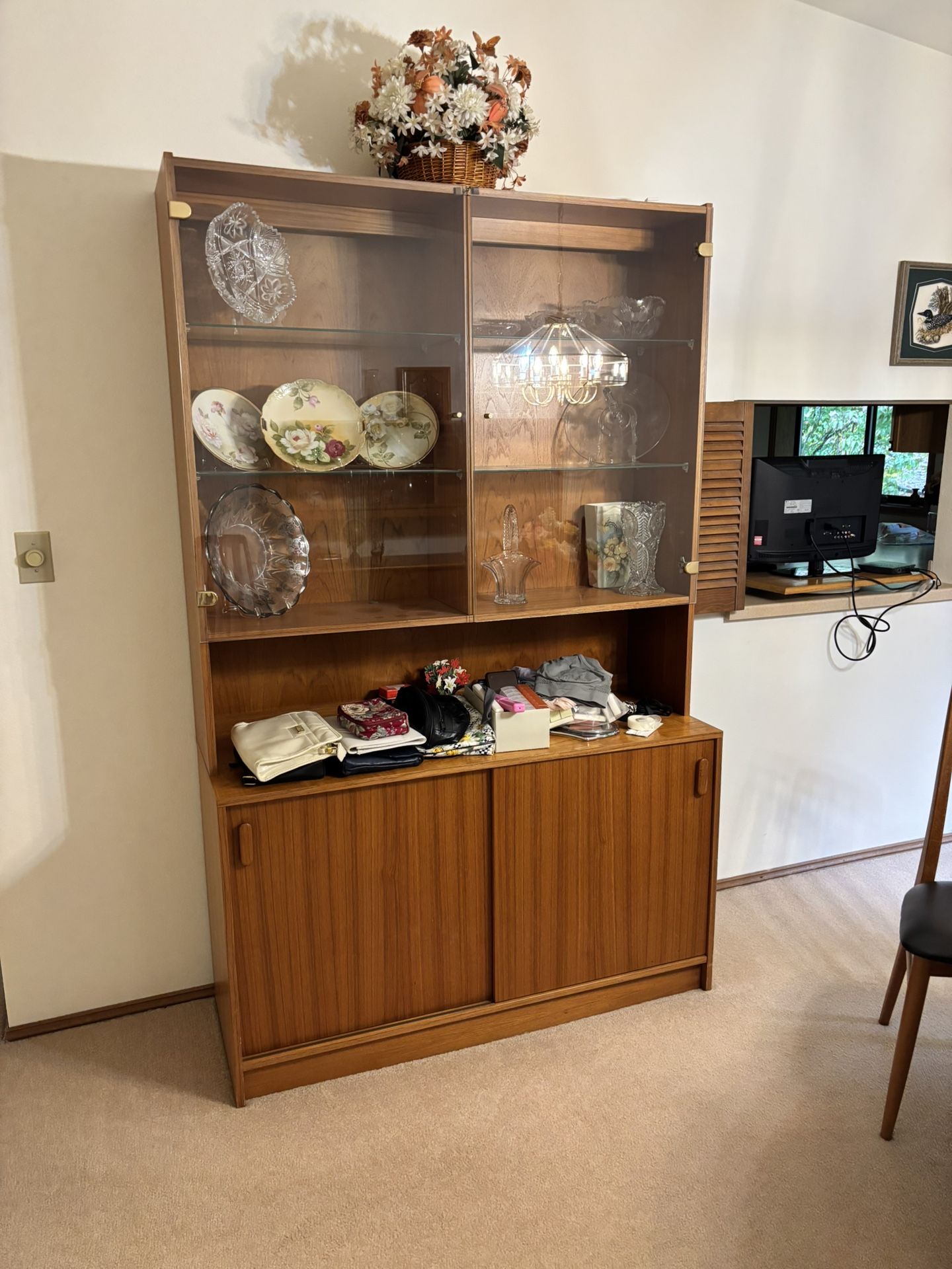Mid Century Teak Cradenza / Display