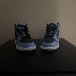 Jordan 1 Mid University Blue Black (Kids)