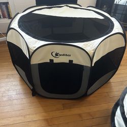 Dog Play Pen New Never Used 