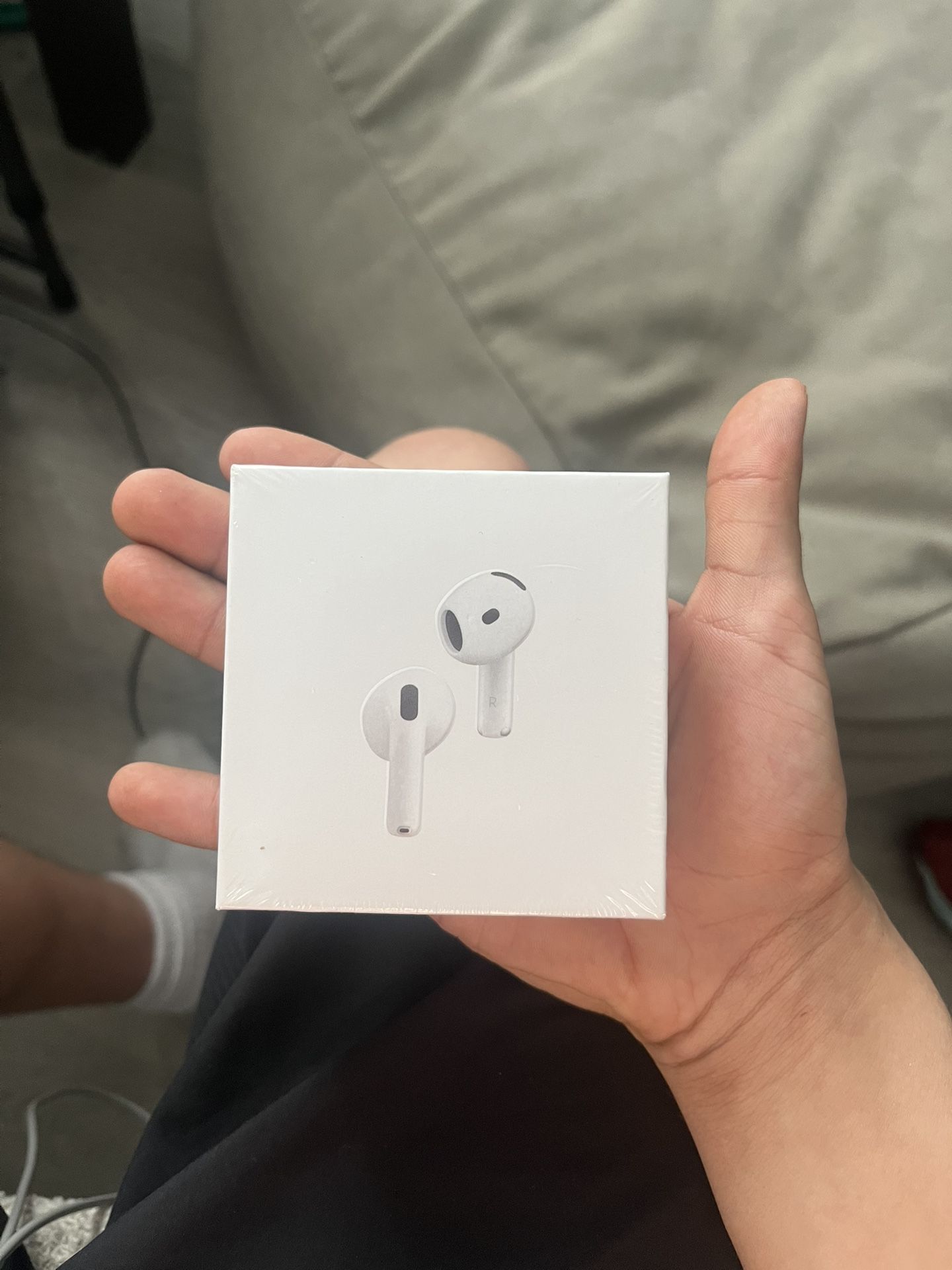 Air Pods Gen 4s