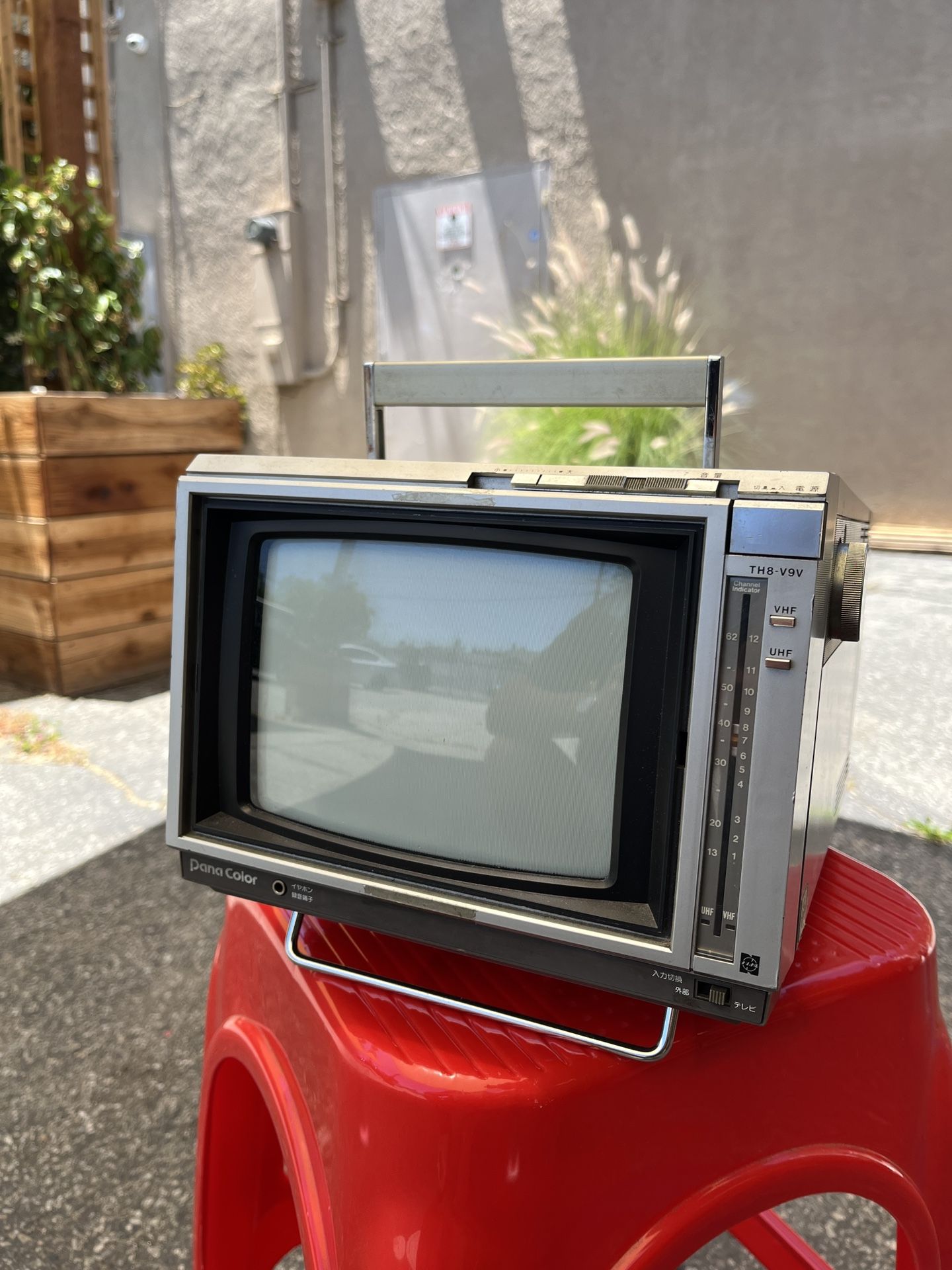 National Panasonic Color CRT TV Tube Television