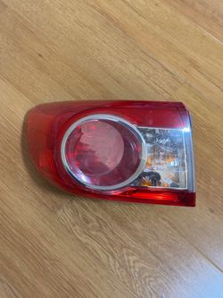 2013 Toyota Corolla LH Driver Side Tail Light OEM