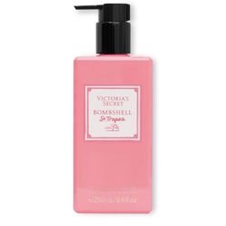 New- Victoria’s Secret Bombshell St. Tropez Lotion 8.4 fl oz
