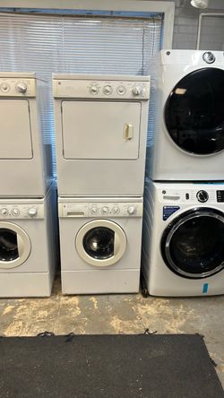 Apartment size washer and dryer