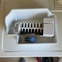 GE Ice Maker CAN06-001