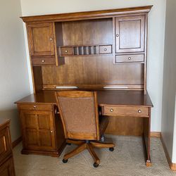 4 Pc Matching Executive Wood Computer Desk & Chair & Filing Cabinet By Samuel Lawrence Furniture (this Item Is Pick Up Only In Crestline, CA)
