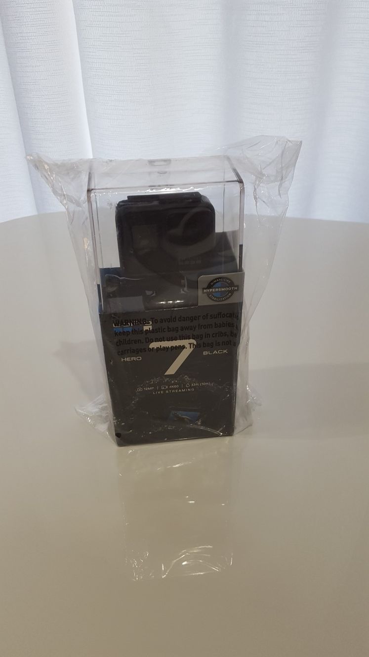 GoPro hero 7 Black action camera 4k waterproof brand new sealed