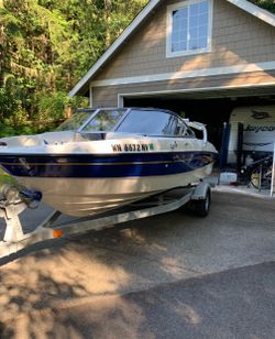 2007 Bayliner 185 with trailer