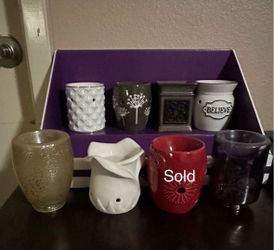 Scentsy wax warmers $8 each plugs included