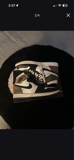 Jordan 1 Mocha  Size 7.5 men’s