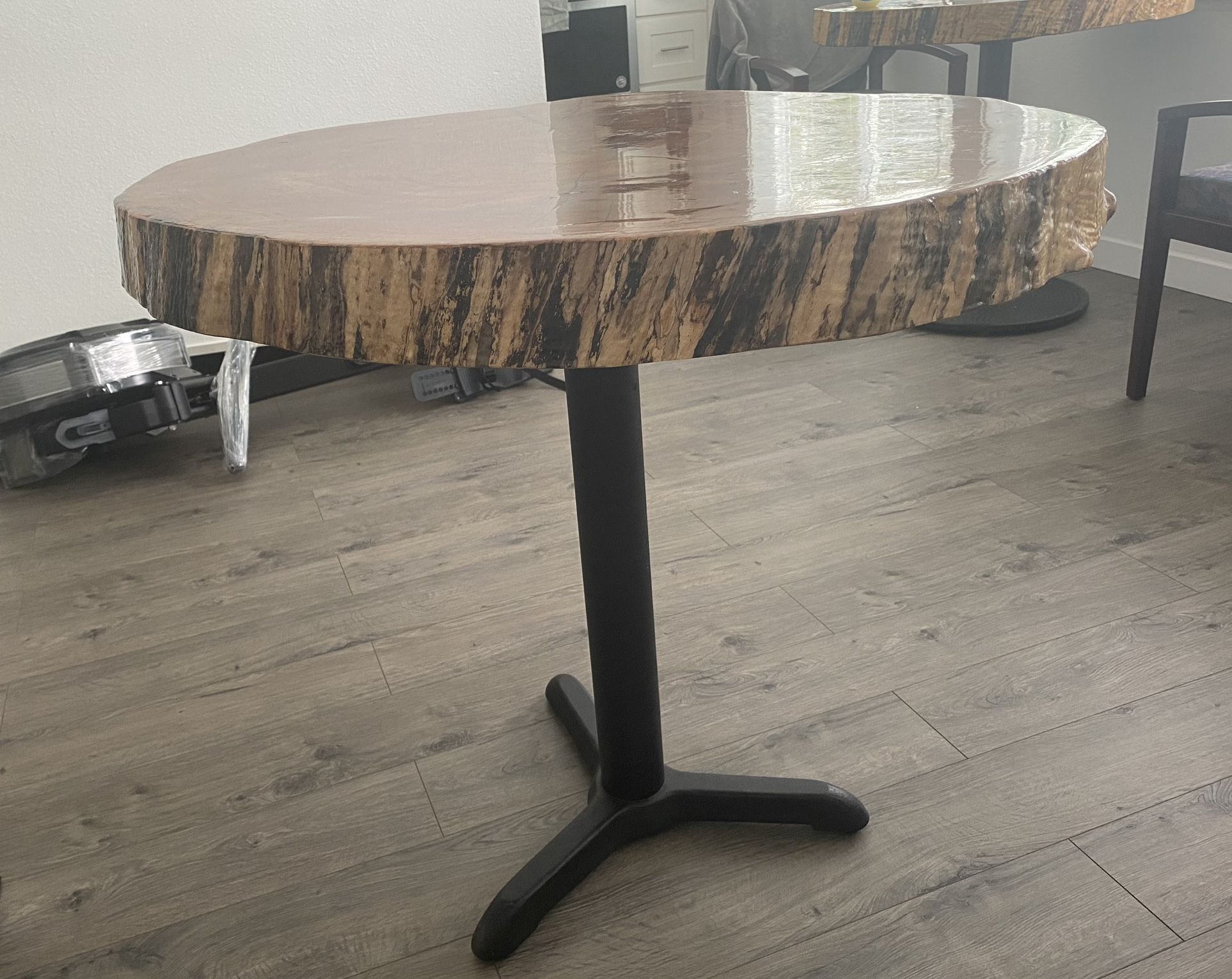 Life Edge Breakfast Table
