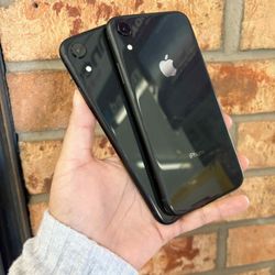 IPHONE XR 64GB