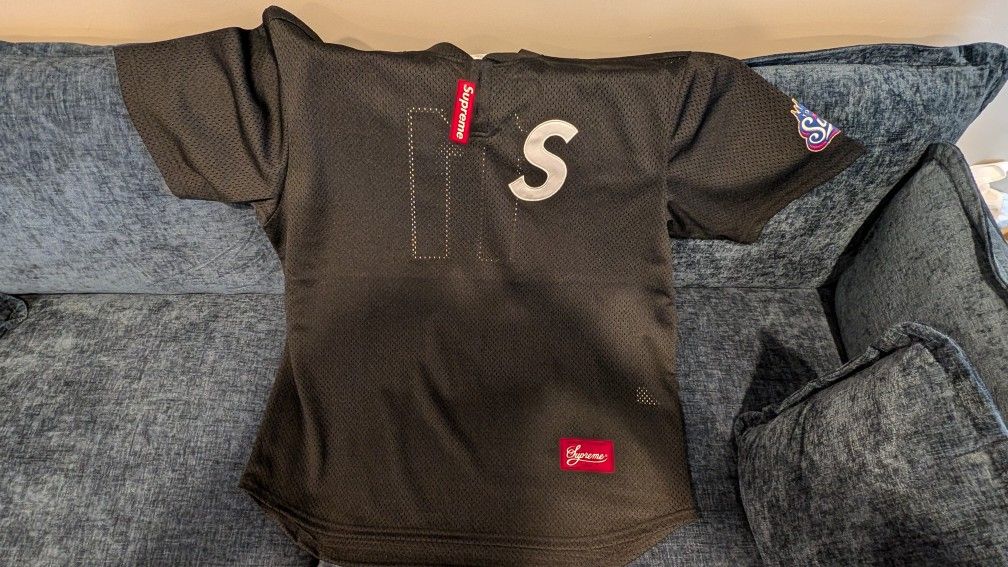 Supreme S Logo Baseball Top