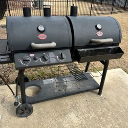 Double Grill- Gas/ Charcoal , cooker/ smoker