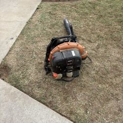 Echo 770 Blower Works Good