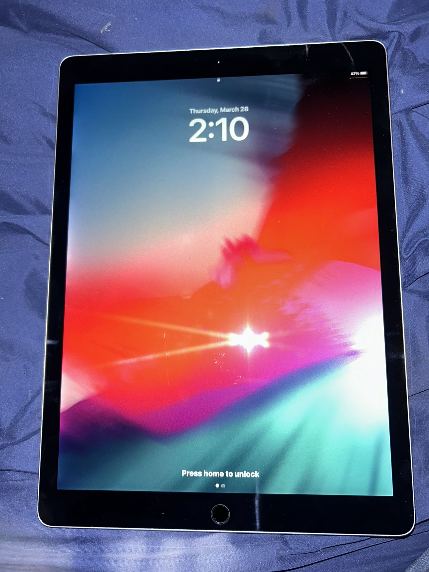 12.9” iPad Pro 2nd Generation (256gb)