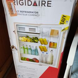 frigidaire mini fridge 3.2