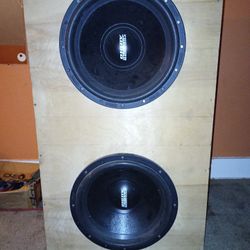  2 15inch Sundown SA v2 Subwoofers BARLEY USED FOR A FEW MONTHS 