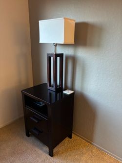 2 Z Gallerie Nighstands with matching lamps.