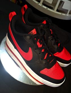 Nike Court Borough Low 2 Black University Red