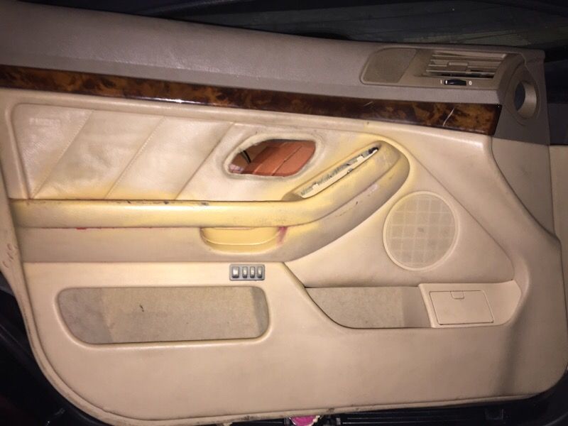BMW e39. Driver door panel