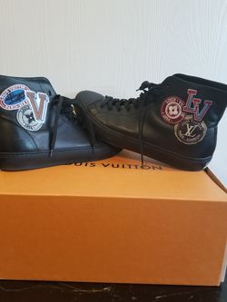 TATTOO LOUIS VUITTON SNEAKERS