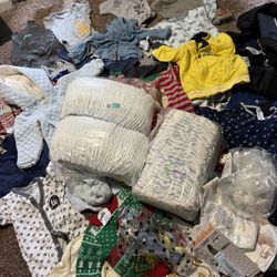 45 Pieces Baby Clothes Size 0-3months, 130 Diapers, Infantino Carrier Blankets, And More New Items
