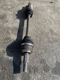 Cv axle driver side Nissan Rogue 14-20