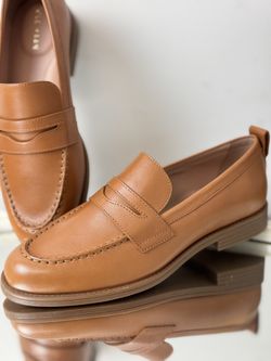 Cole Haan Stassi Penny Loafer flats shoes peacan leather fashion wear women's size 8.5 8 1/2