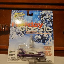 2003 Johnny Lightning Holiday Classic 1959 Cadillac Eldorado 
