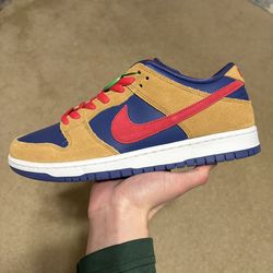 Size 10.5 - Nike Dunk SB Low Reverse Papa Bear
