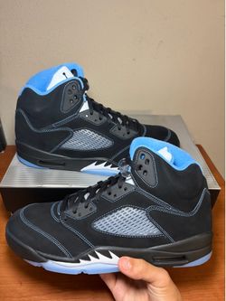 Jordan 5 Black university blue 7y-11.5