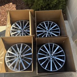 OEM bmw 18” Wheels/rims